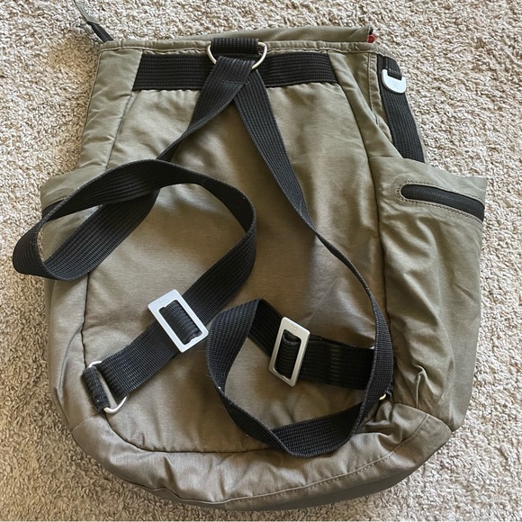 Sherpani Backpack - Picture 2 of 6